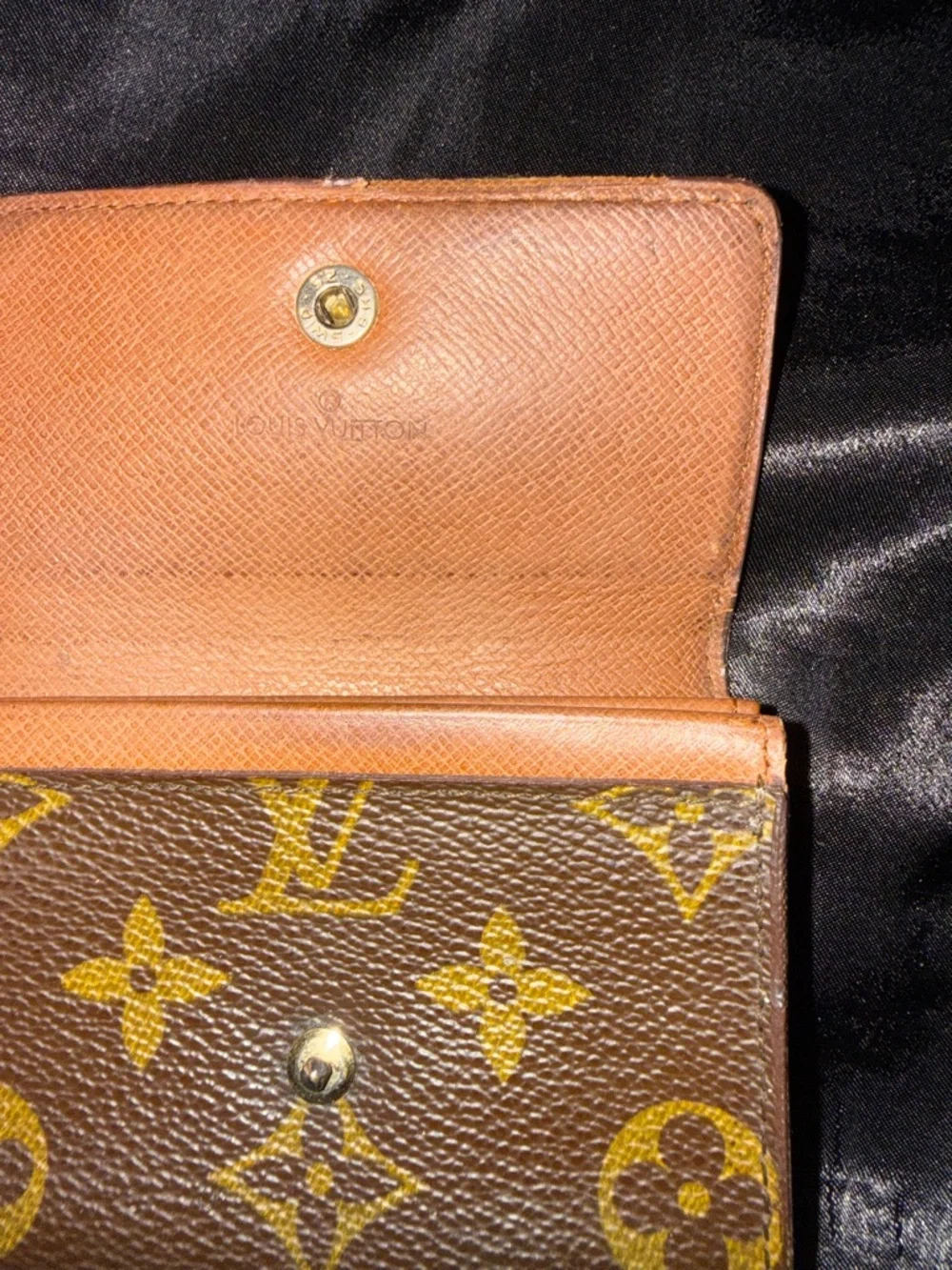 Authentic Louis Vuitton wallet bundle! 2 wallets for the price of one!